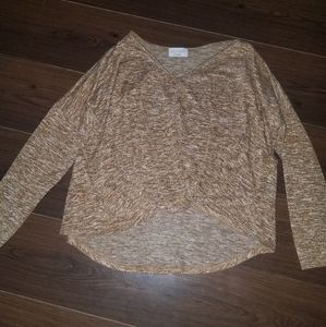 🚨FINAL SALE🚨 Beautiful Mustang/Gold Sweater